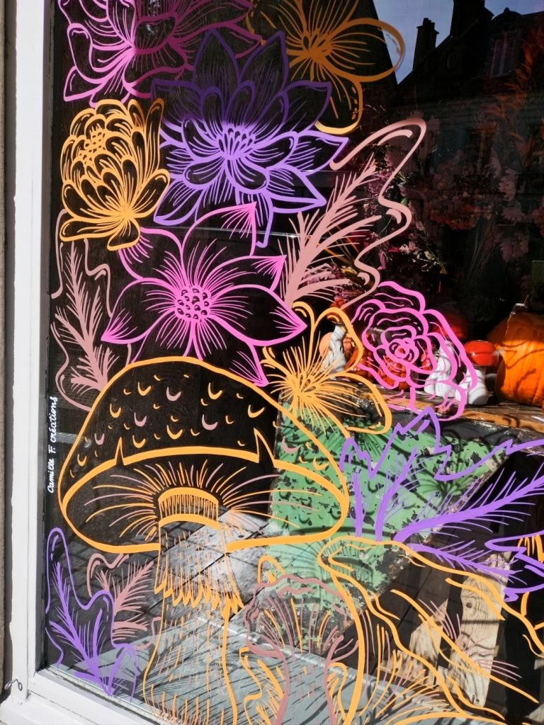 Vitrine d'automne colorée et fleurie chez Floral Still à Rambouillet, par Camille F créations
